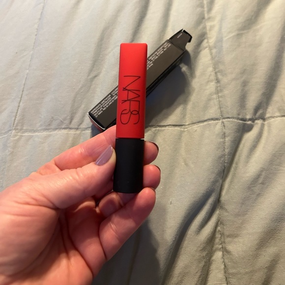 Nars Air Matte Lip Color in Dragon Girl - Picture 2 of 7